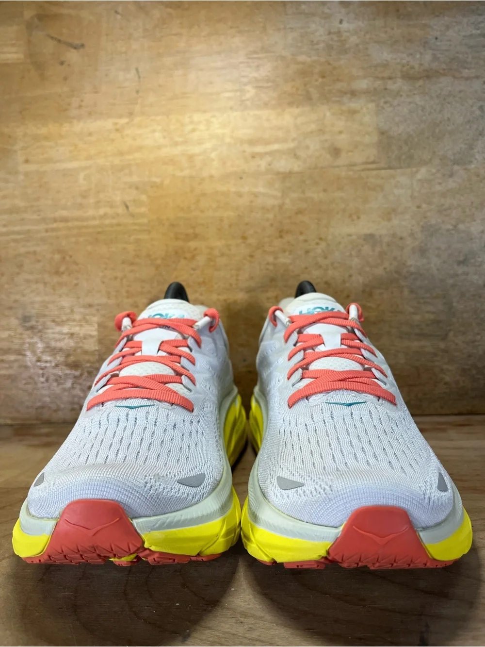 Hoka One One Clifton 8 Womens Size 9 Wide Running Shoes Sneakers White Yellow